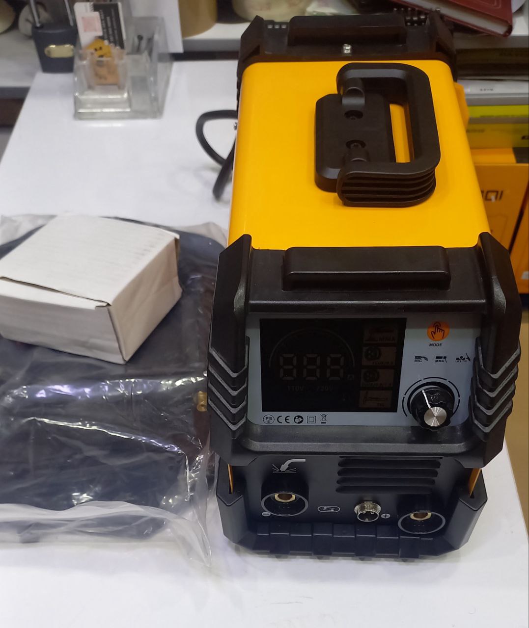 دستگاه جوش دیجیتالی 3 کاره CO2 الفیکس مدل 250A . خرید و قیمت دستگاه جوش دیجیتالی 3 کاره CO2 الفیکس مدل 250A